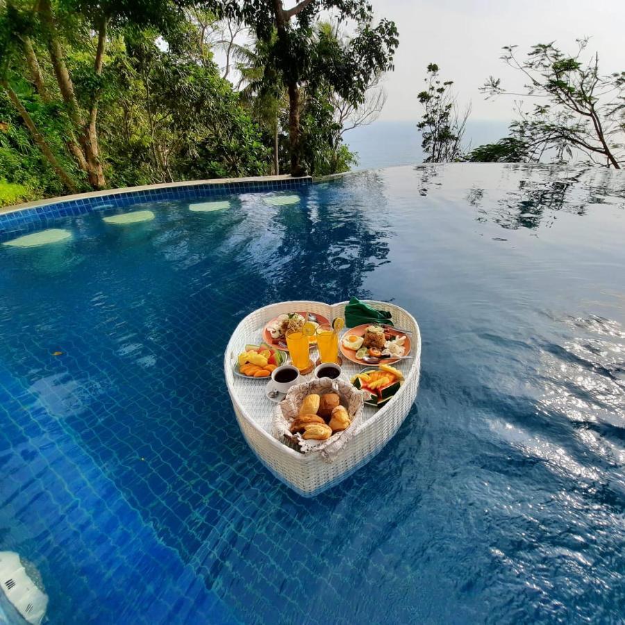 Edge Resort, Yogyakarta Parangtritis Exterior foto